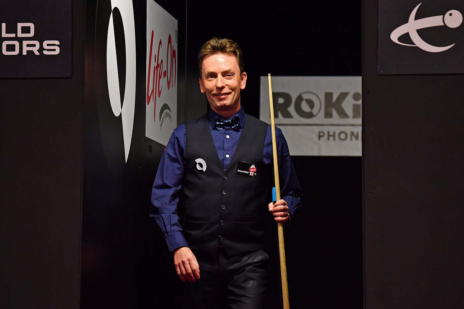 与多家英超 与多家英超